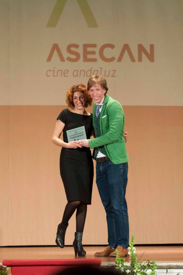 919125_588424164567427_1768374276_o